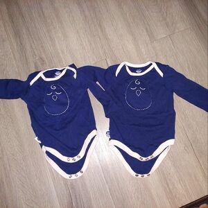 2 weighted onesies